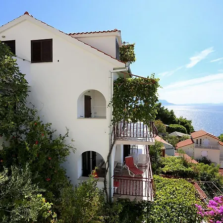 Apartment Pisak 2743e Gornji Dolac